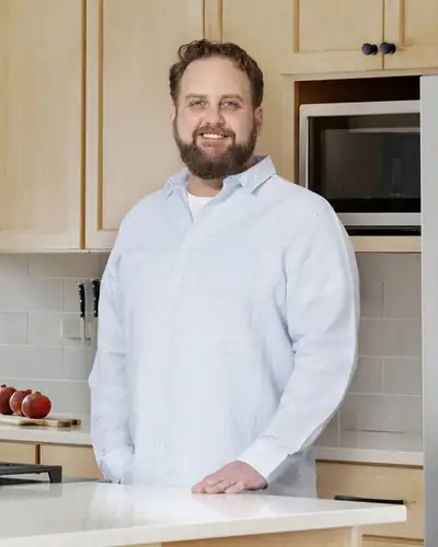 Dane Mueller, Construction Manager